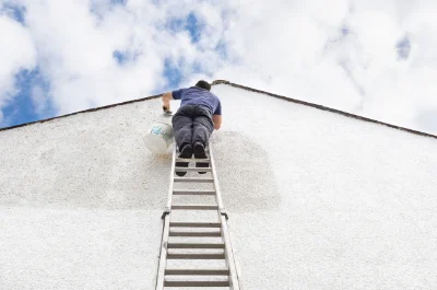Peinture extérieure à Souméras — façades et ravalement
